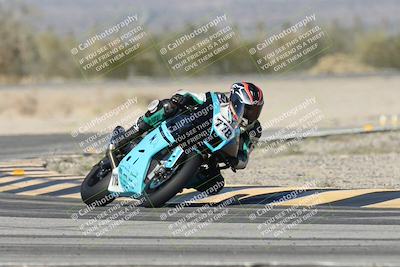 media/Dec-06-2025-CVMA (Sat) [[4a896cc04c]]/Race 4-Formula Middleweight/